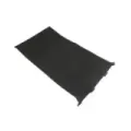 Gummimatter foran mellom forsetene (b