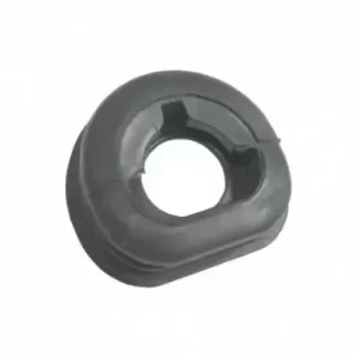 Gummi mellom girkasse og chassis